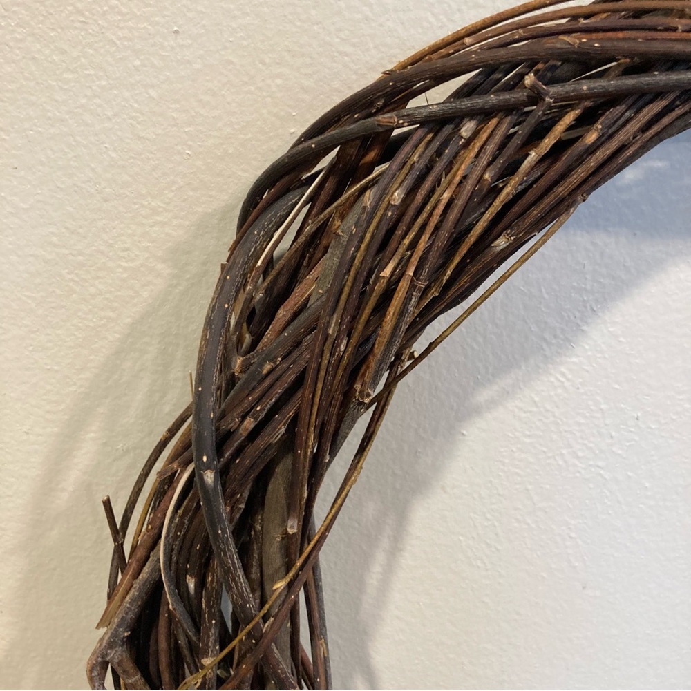 13” Natural Willow & Tallow Berry Wreath Neutral Rustic Decor Handmade Wreath - Picture 4 of 12